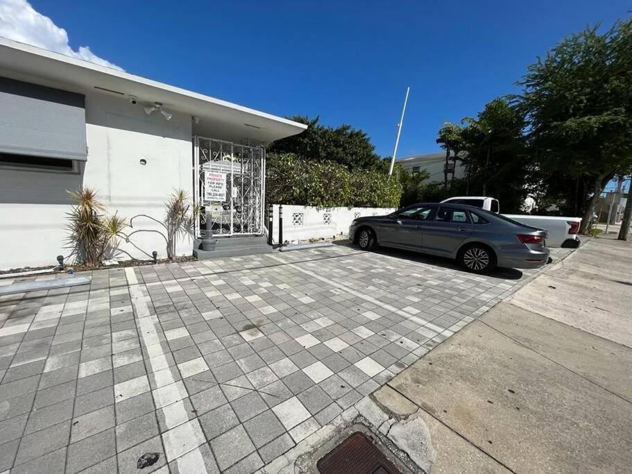 Apartamento Lovely 15 Min From The Miami