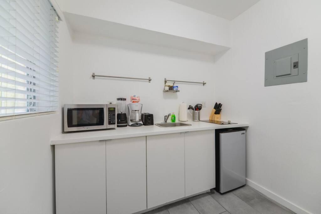 Apartamento Lovely 15 Min From The Miami